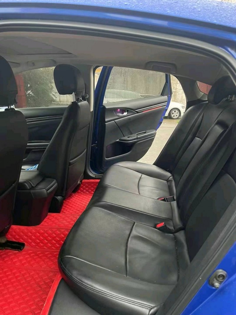 佛山19年本田思域3