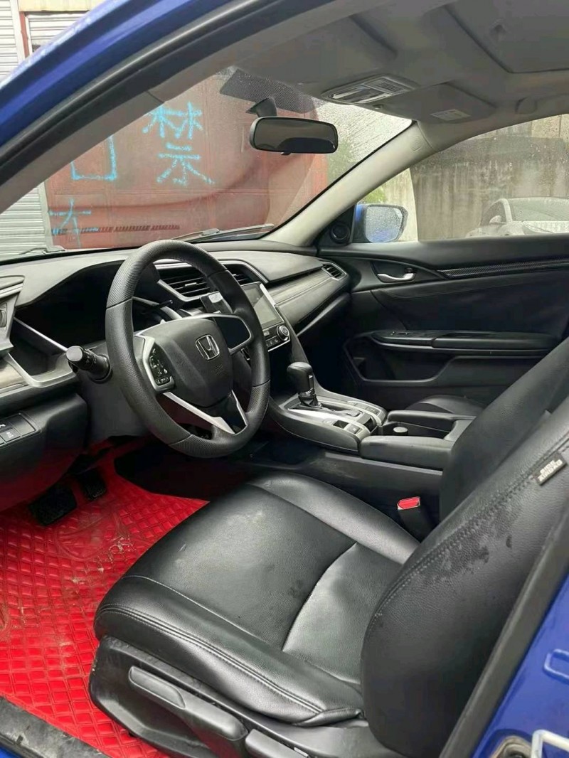 佛山19年本田思域8