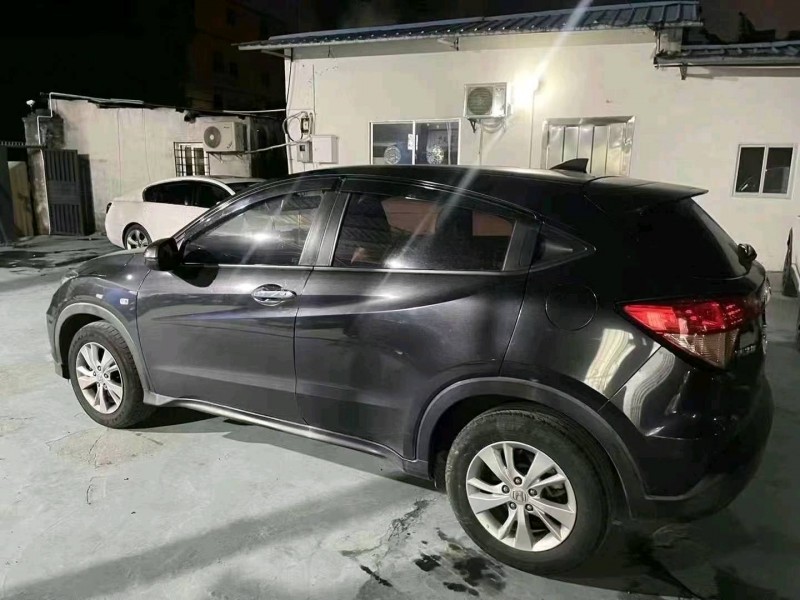 佛山18年本田缤智5