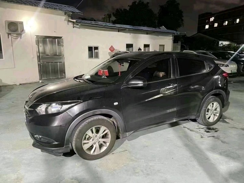 佛山18年本田缤智8