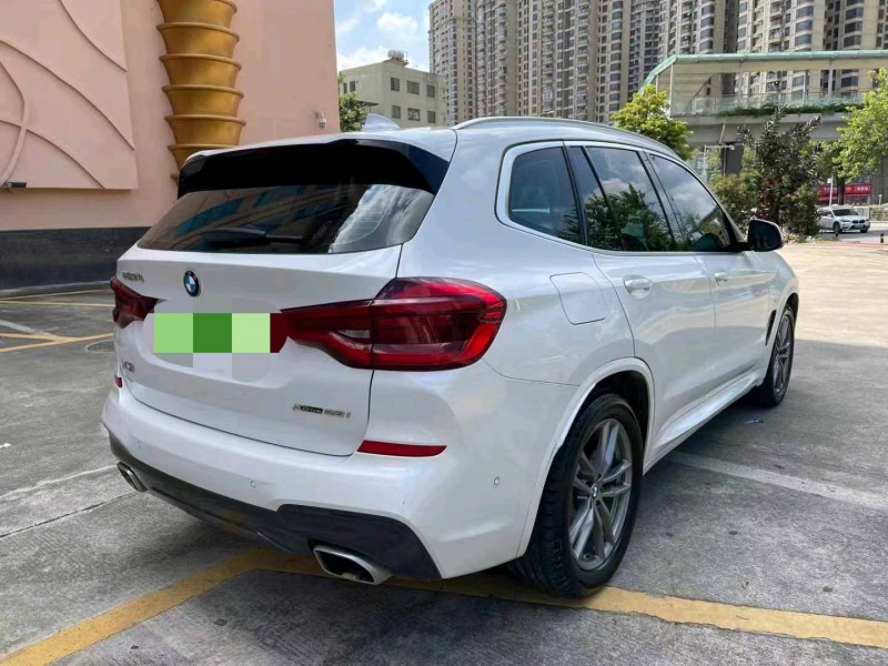 江门21年宝马X33