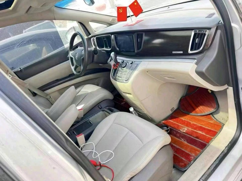 烟台12年别克GL85