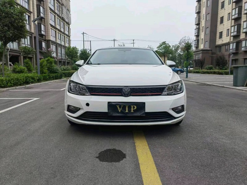 徐州16年大众凌渡1