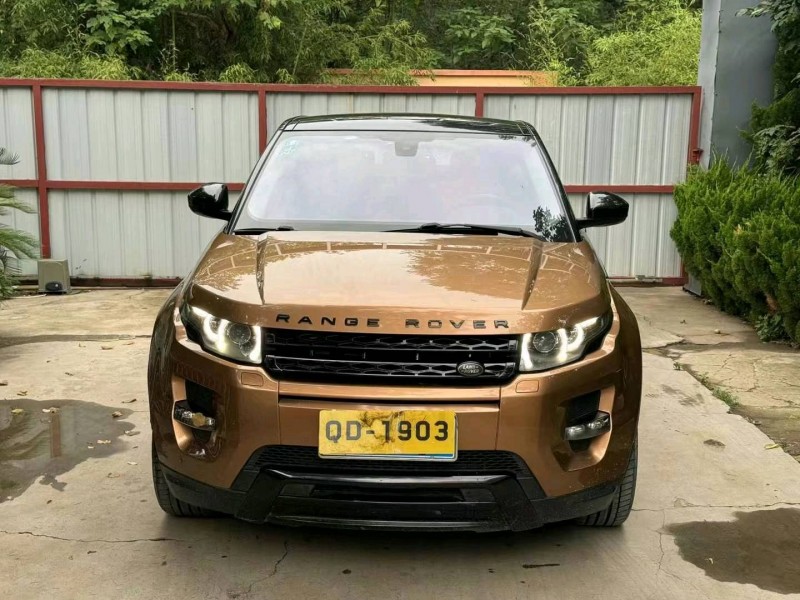 青岛14年路虎极光1