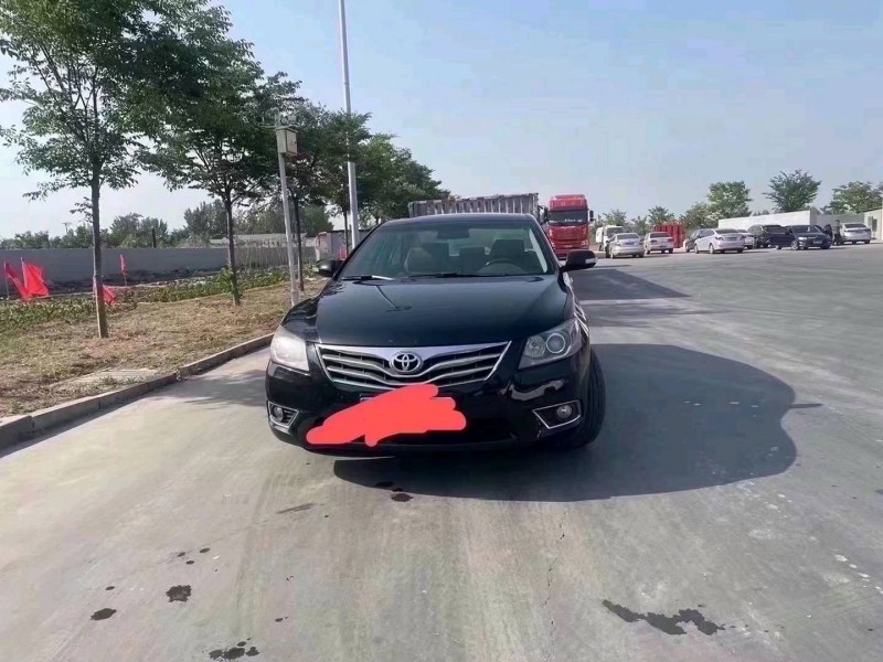 济南13年丰田凯美瑞1