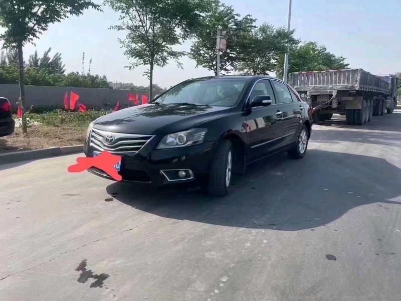 济南13年丰田凯美瑞2