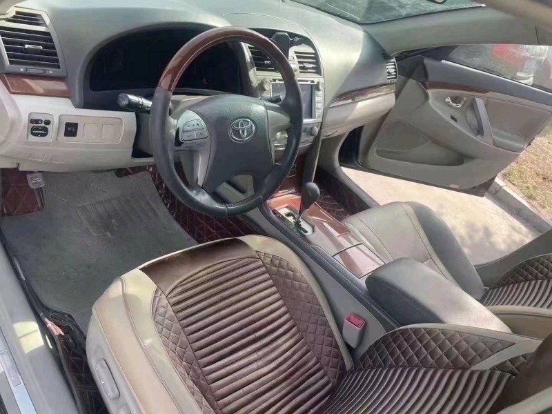 济南13年丰田凯美瑞7