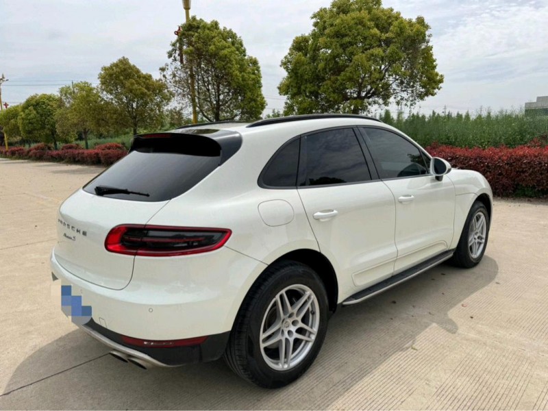 盐城17年保时捷Macan4