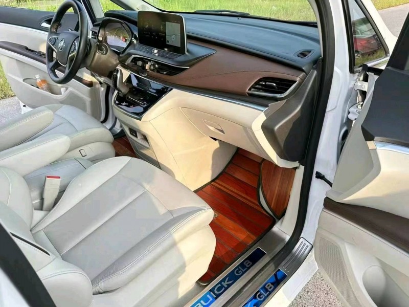 沧州21年别克GL84