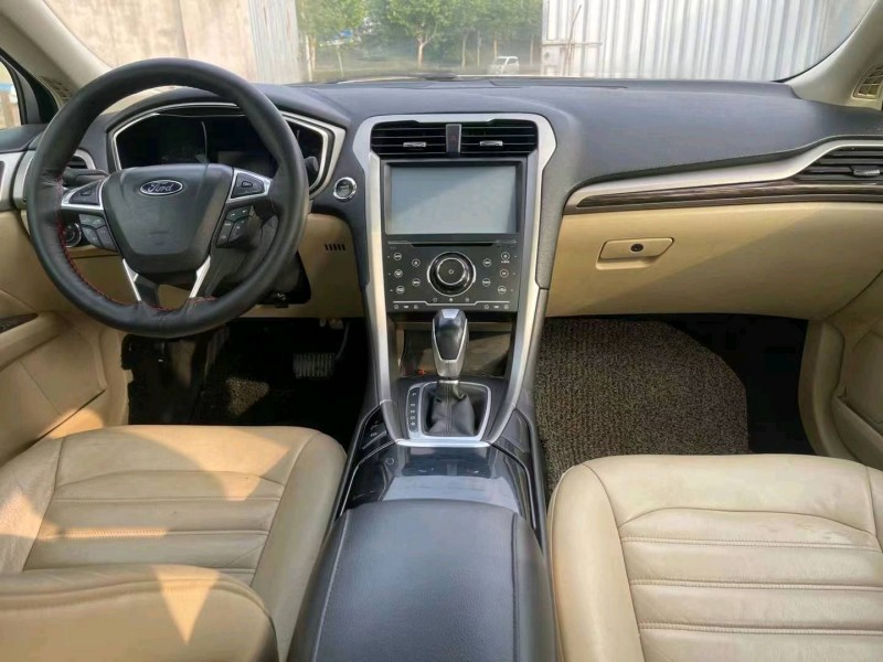 济南14年福特蒙迪欧7