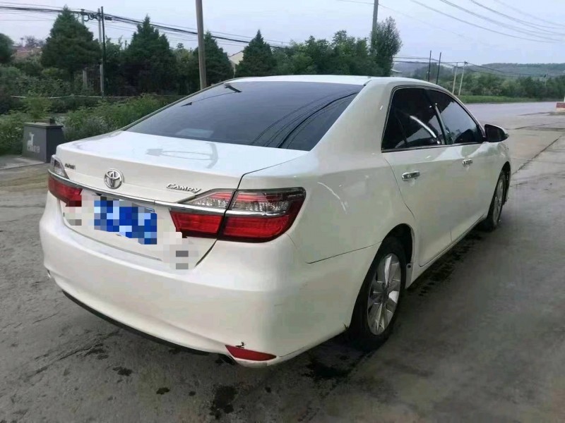 保定16年丰田凯美瑞7