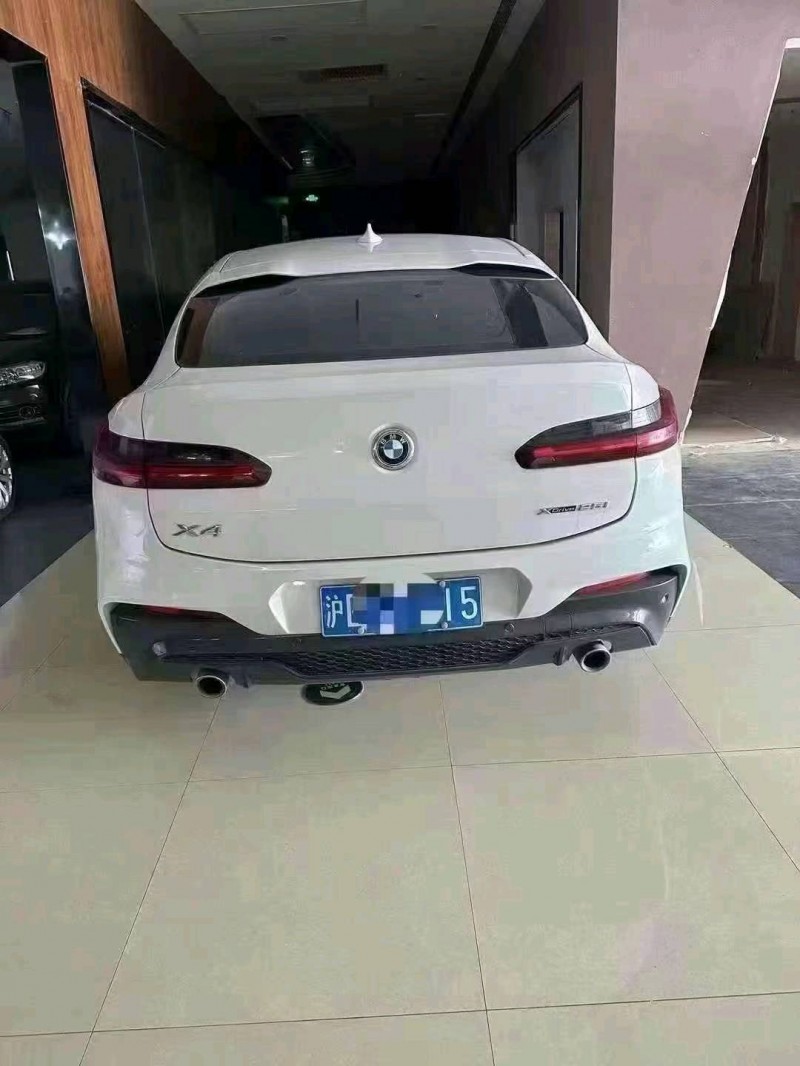 东营19年宝马X44