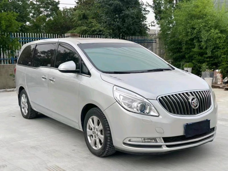 徐州16年别克GL82