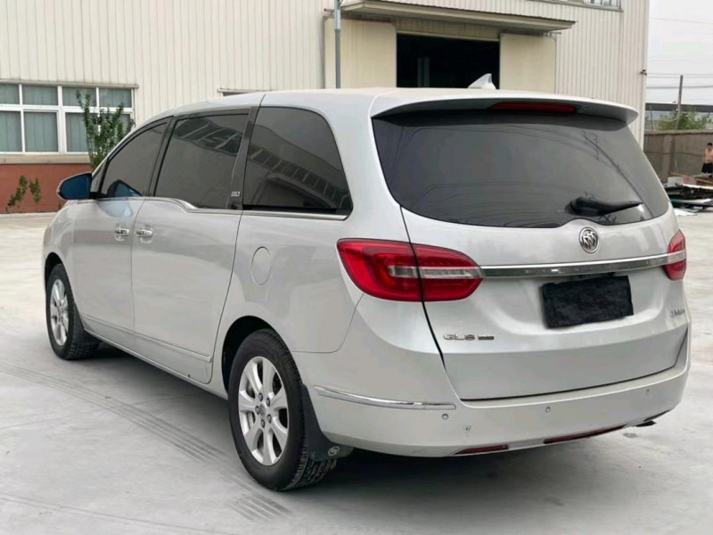 徐州16年别克GL84