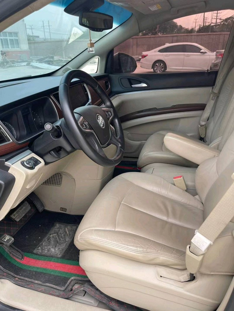 徐州16年别克GL88