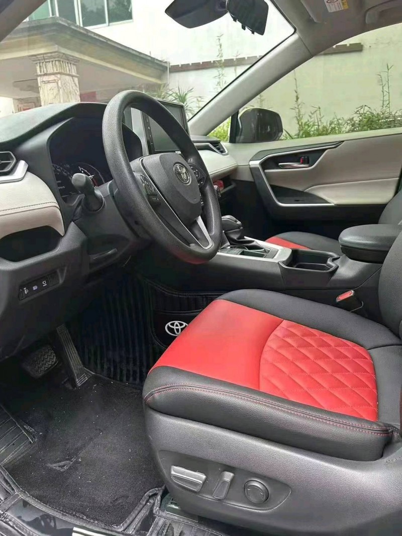 广州20年丰田RAV4荣放6