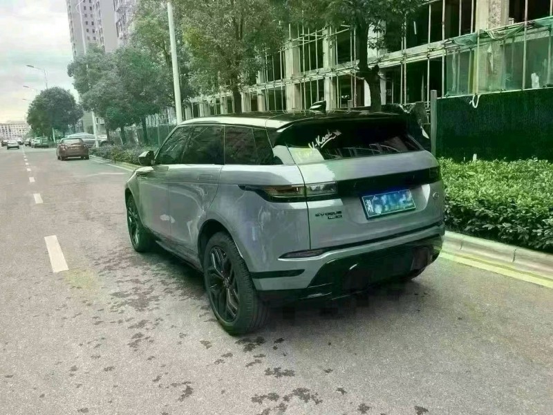 东营21年路虎极光4