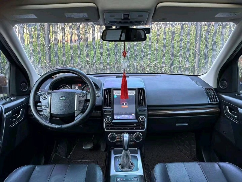 广州14年路虎发现神行5