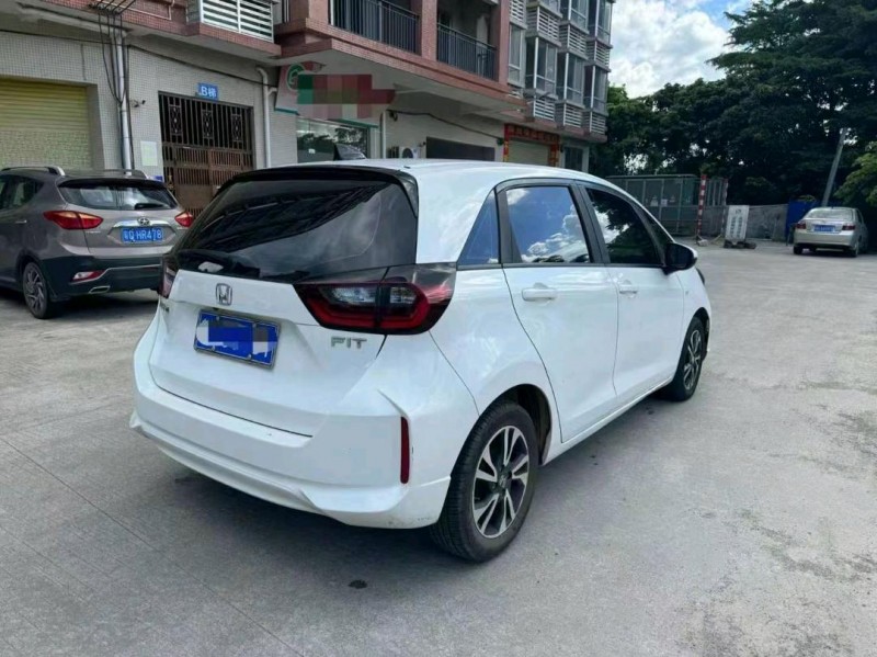 广州21年本田飞度4