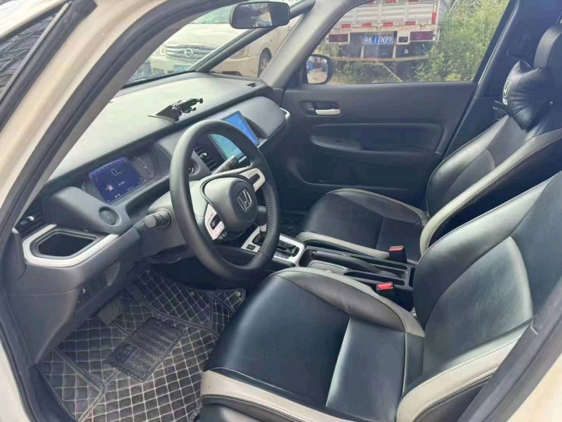 广州21年本田飞度8