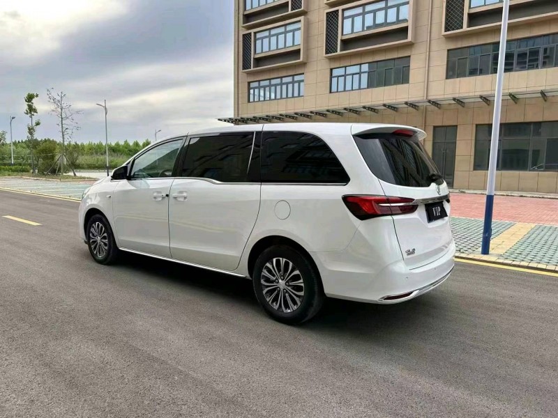 徐州23年别克GL87