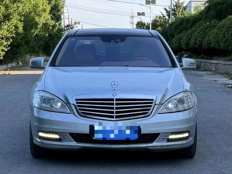 青岛13年奔驰S1