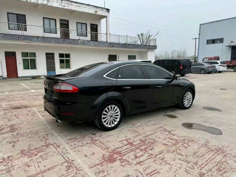 徐州12年福特蒙迪欧8