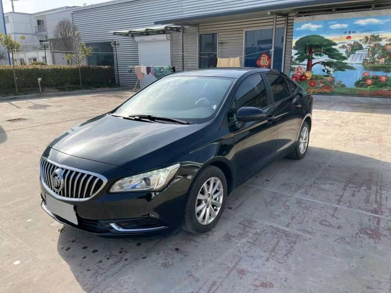 徐州17年别克威朗2