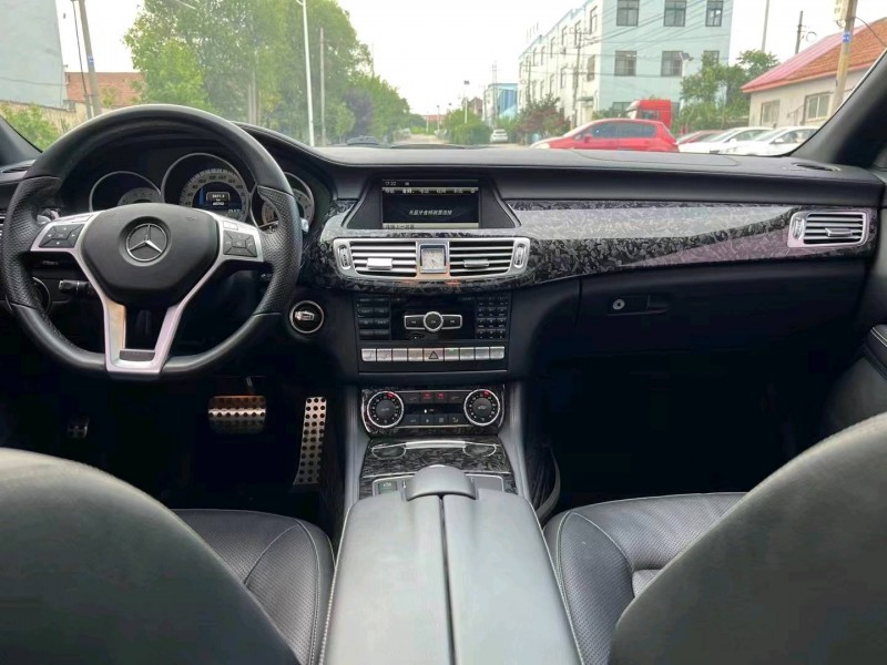青岛14年奔驰CLS5