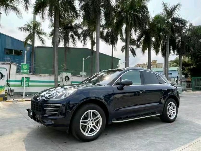东莞17年保时捷Macan2