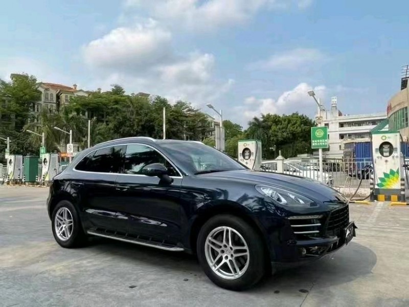东莞17年保时捷Macan3