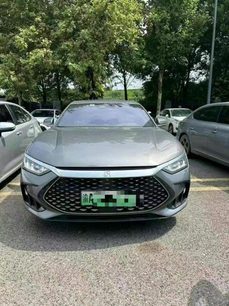 重庆22年比亚迪汉1