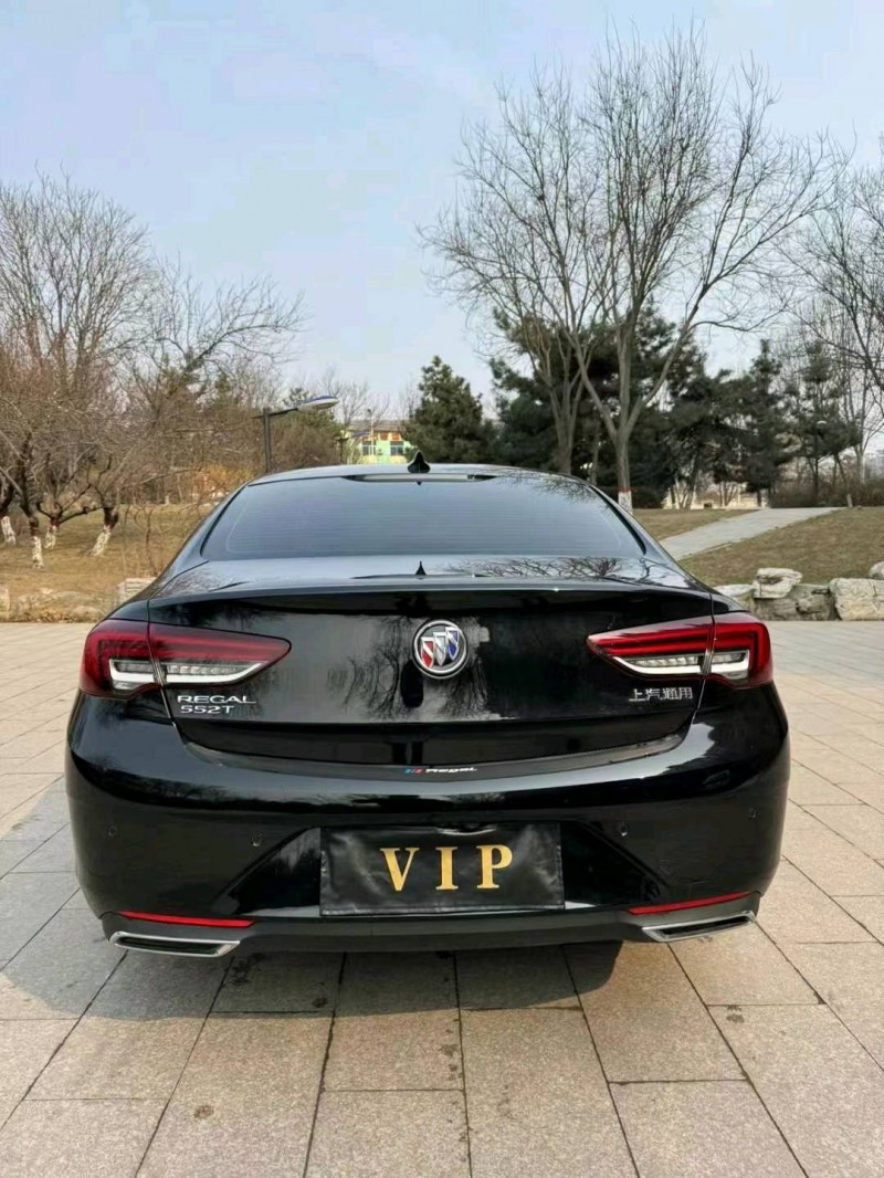 邢台23年别克君威9