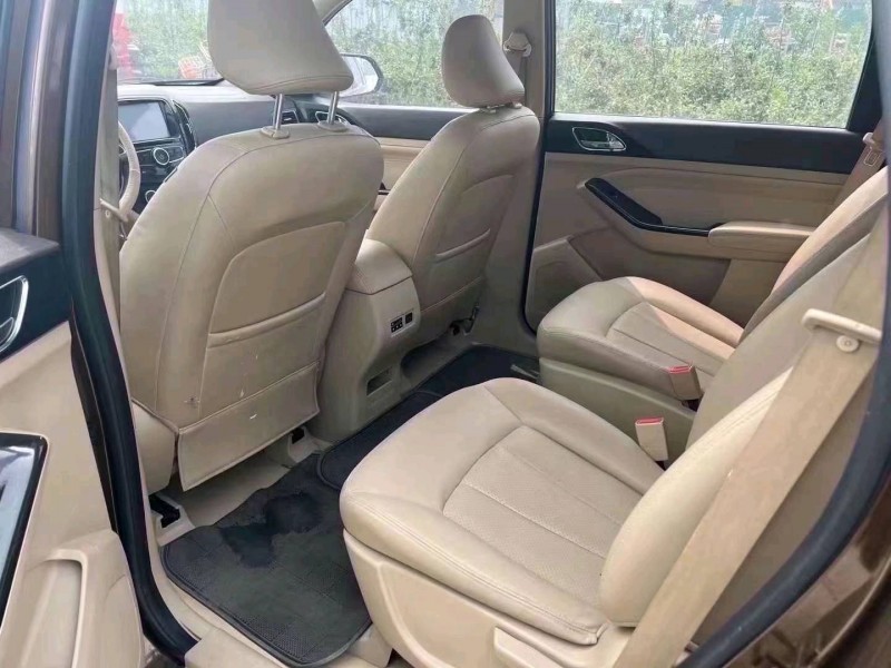 菏澤15年寶駿7306