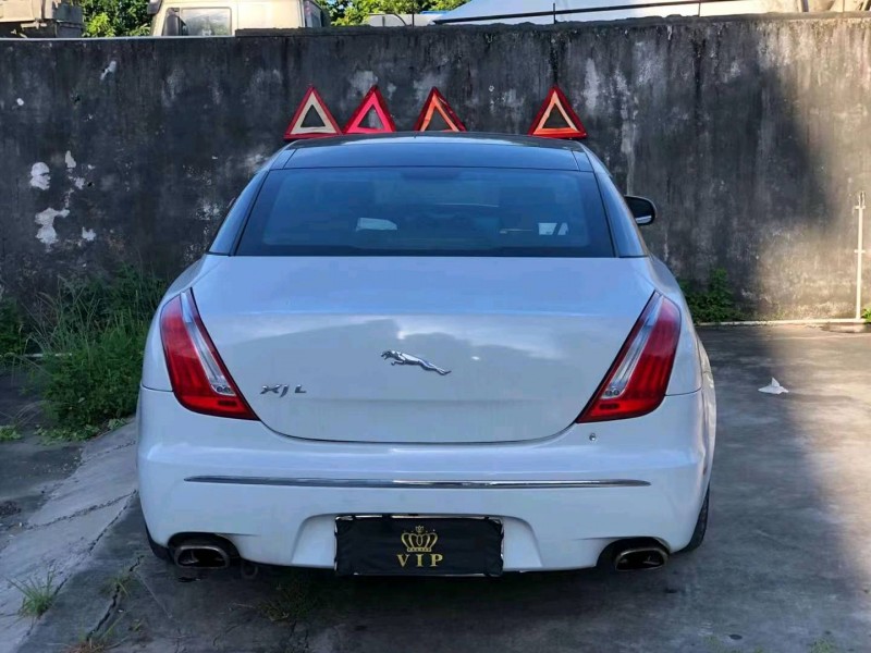 揭陽11年捷豹XJ6