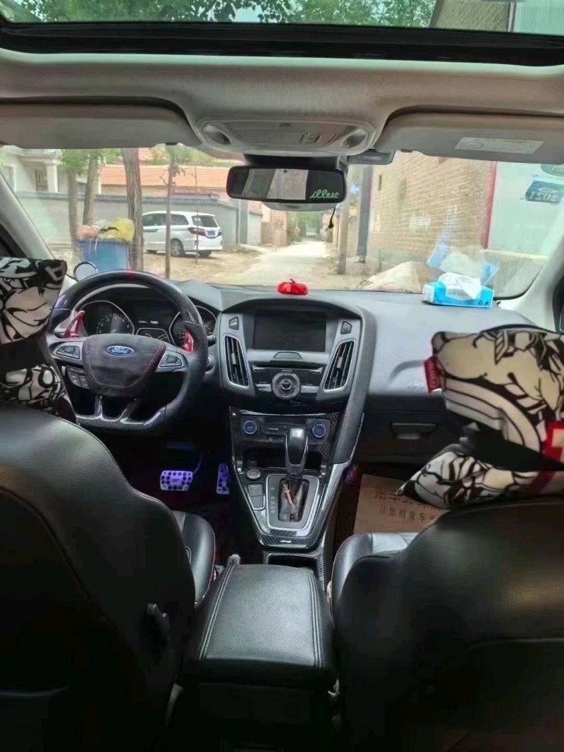 菏泽17年福特福克斯9