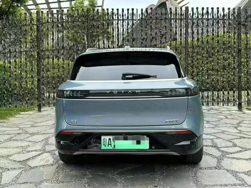 深圳22年嵐圖汽車FREE8