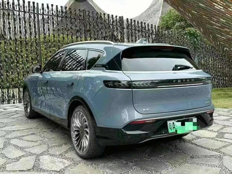 深圳22年嵐圖汽車FREE9