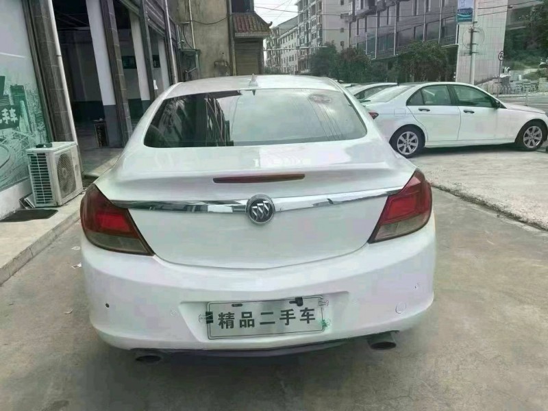 烟台12年别克君威2