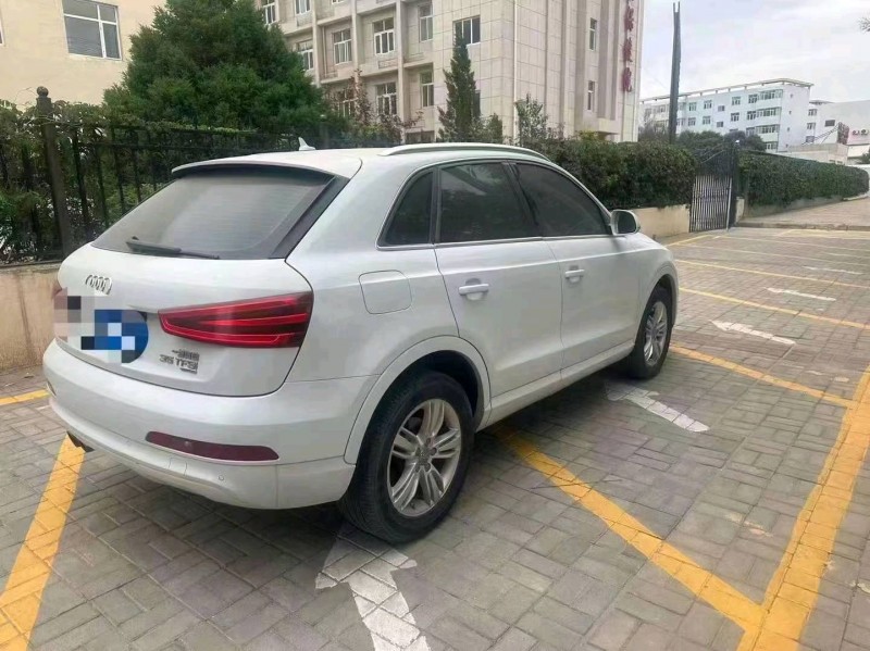 东营13年奥迪Q34