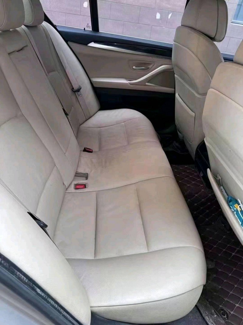 保定11年宝马5系3