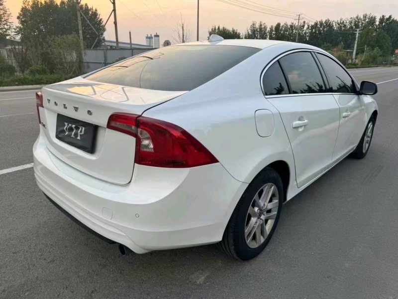 烟台17年沃尔沃S60L6