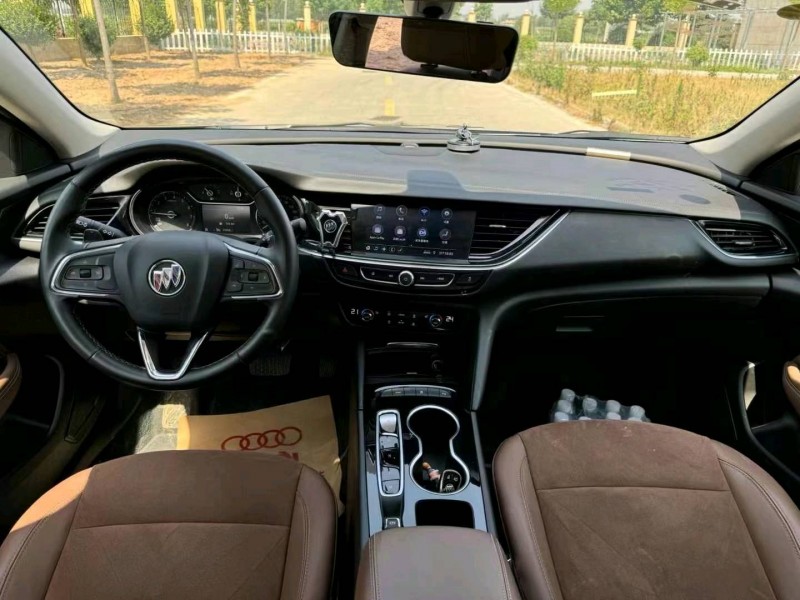 烟台23年别克君威4