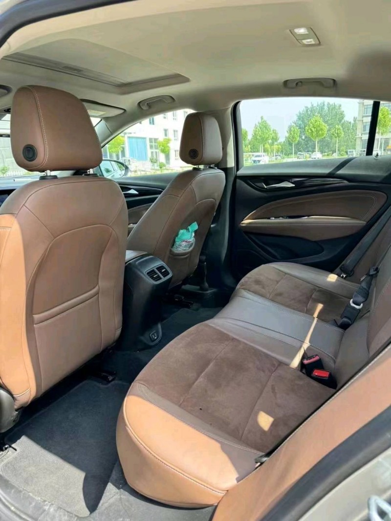 烟台23年别克君威5