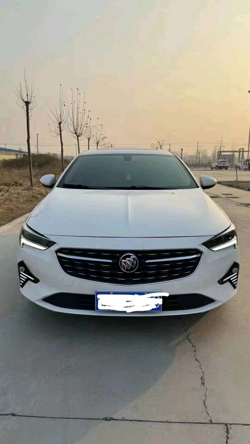 东营21年别克君威1