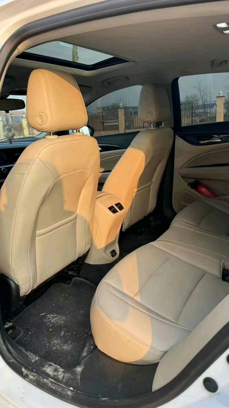 东营21年别克君威4