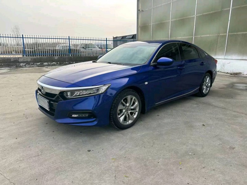 徐州19年本田雅阁2