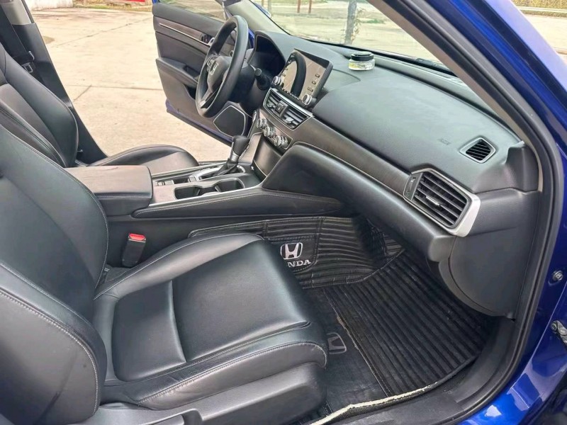 徐州19年本田雅阁4