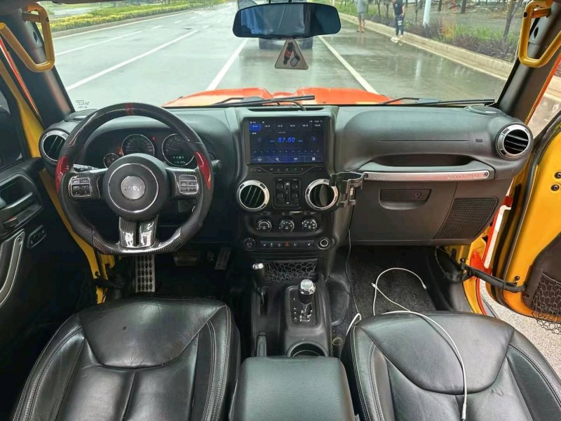 枣庄15年Jeep牧马人5