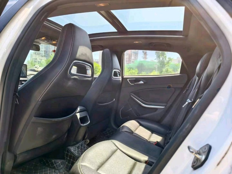 成都18年陆风逍遥4